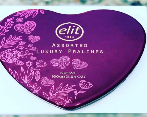 Elit Çikolata Luxury Pralines Çikolata Metal Kalp Kutu 160gr